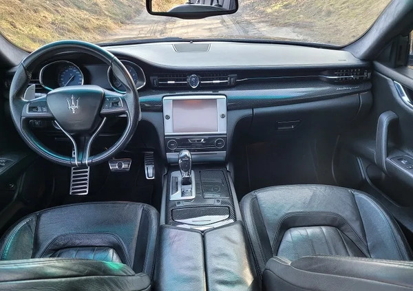 Maserati Quattroporte cena 132000 przebieg: 125000, rok produkcji 2013 z Bydgoszcz małe 667
